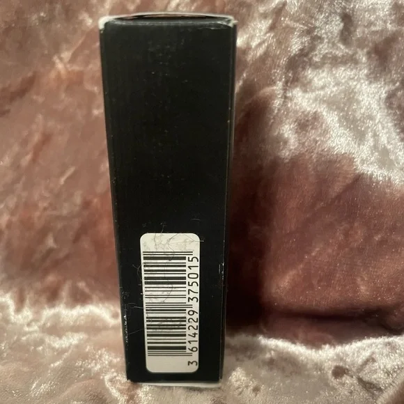 GUCCI ROUGE ÀLÈVRES MAT LIPSTICK NIB - Picture 5 of 6